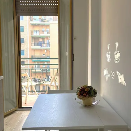 Coronelli Lovely Studio, Close To Frattini & Gelsomini Metro Station Apartment